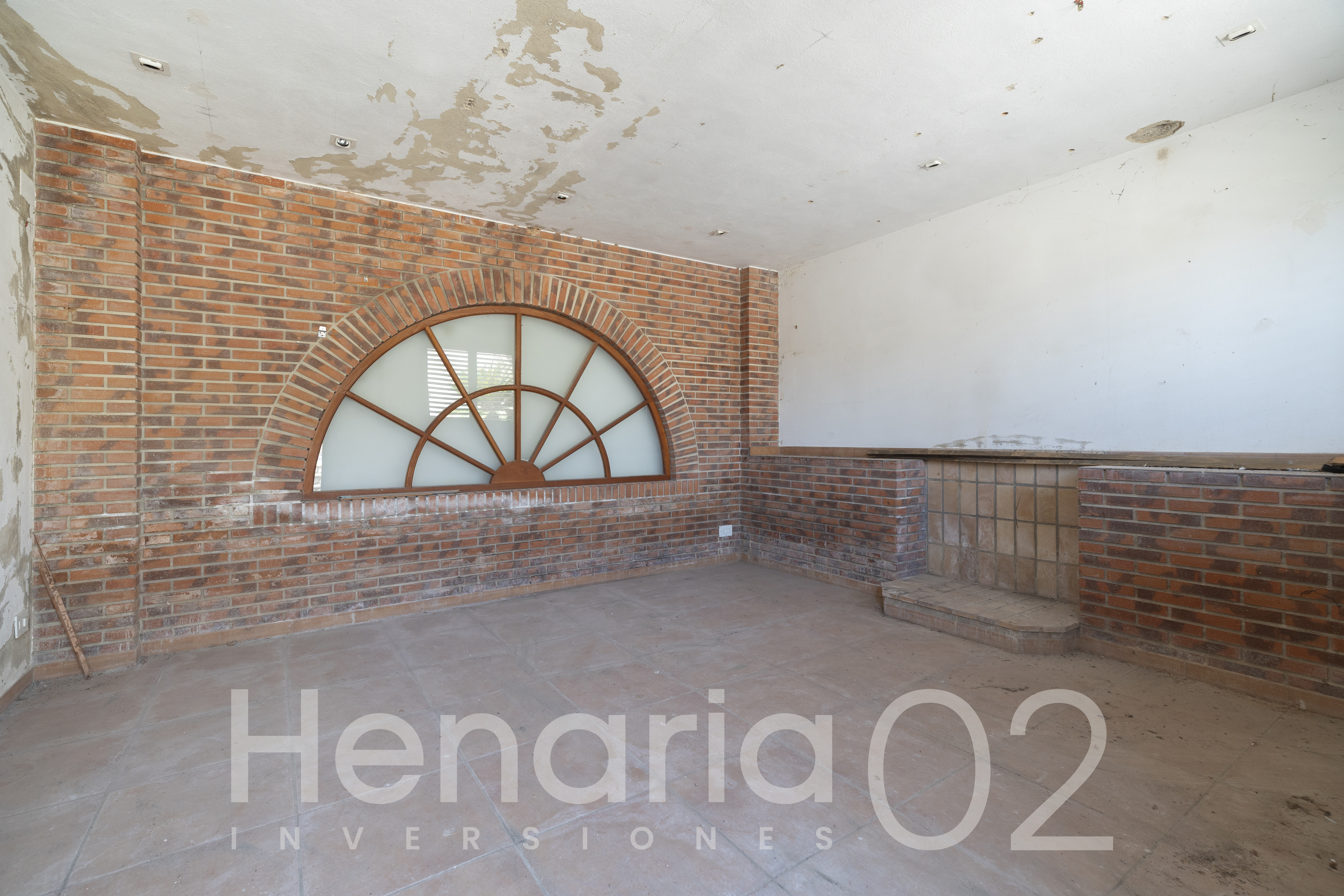 henaria2002